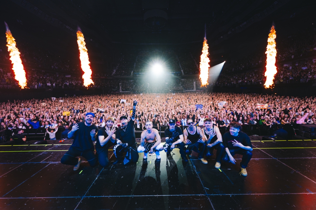 Trueno deslumbra en el cierre de 'El Último Baile Tour' en el Movistar Arena